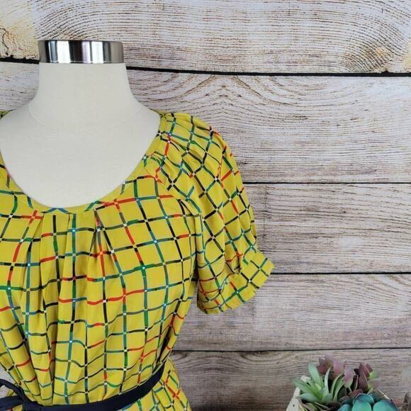 Emmelee Women's Zip Back Midi Belted Dress Size Small - Picture 2 of 8